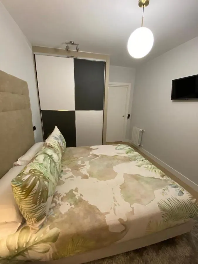 Atico De Lujo Con Amplia Terraza Y Porche Acristalado En Liencres Apartamento España